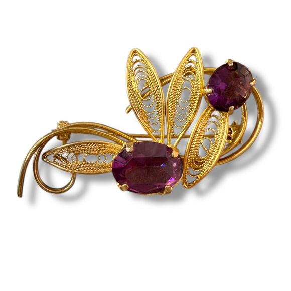 Vintage  Goldtone Filigree Amethyst  Pin Brooch Unmarked - Picture 1 of 5